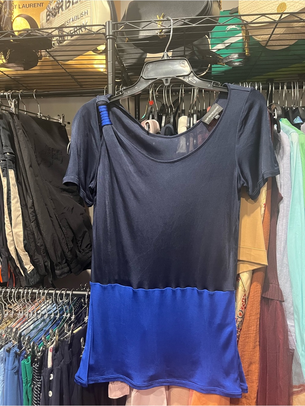 Emporio Armani Women’s Blue Navy Colorblock Asymmetrical Short Sleeve Top US 8
